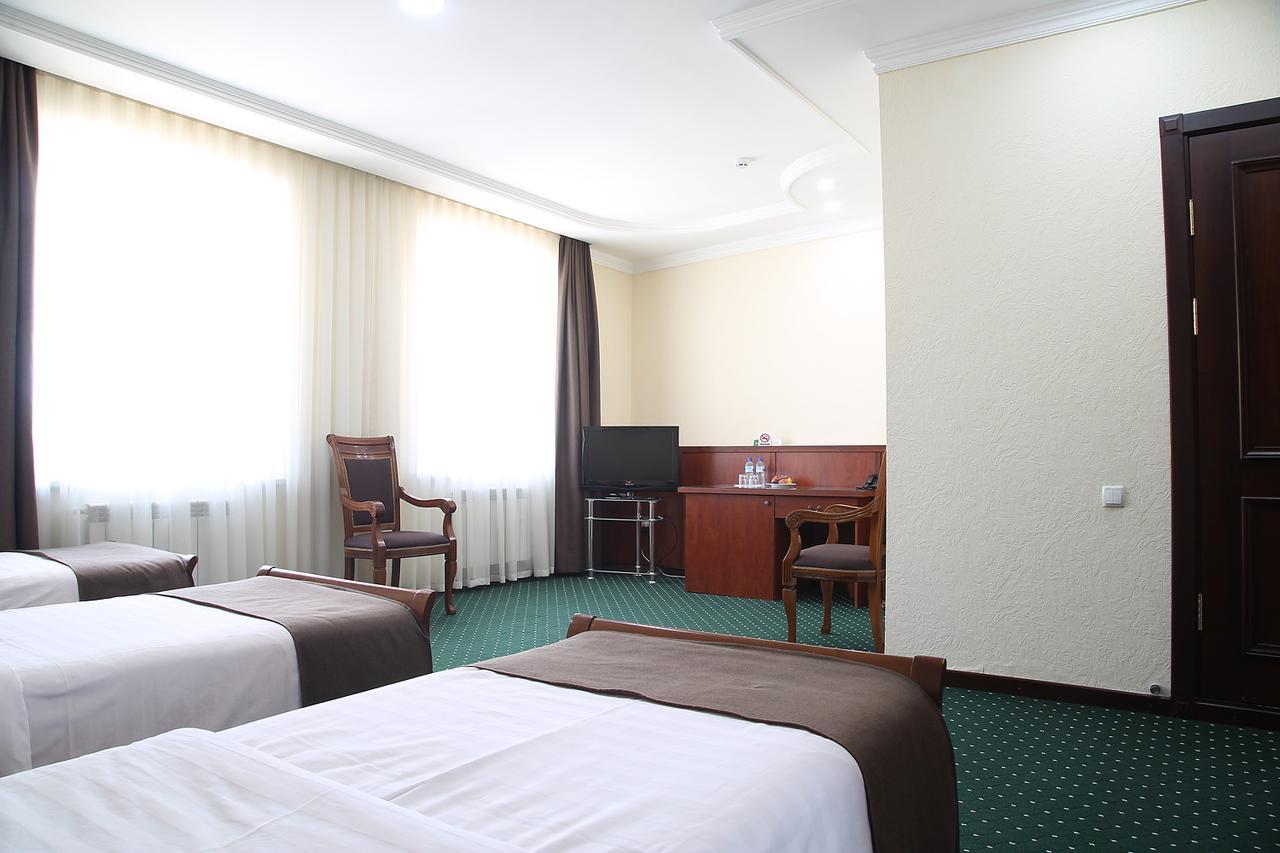 Grand Nur Hotel Tasjkent Eksteriør bilde